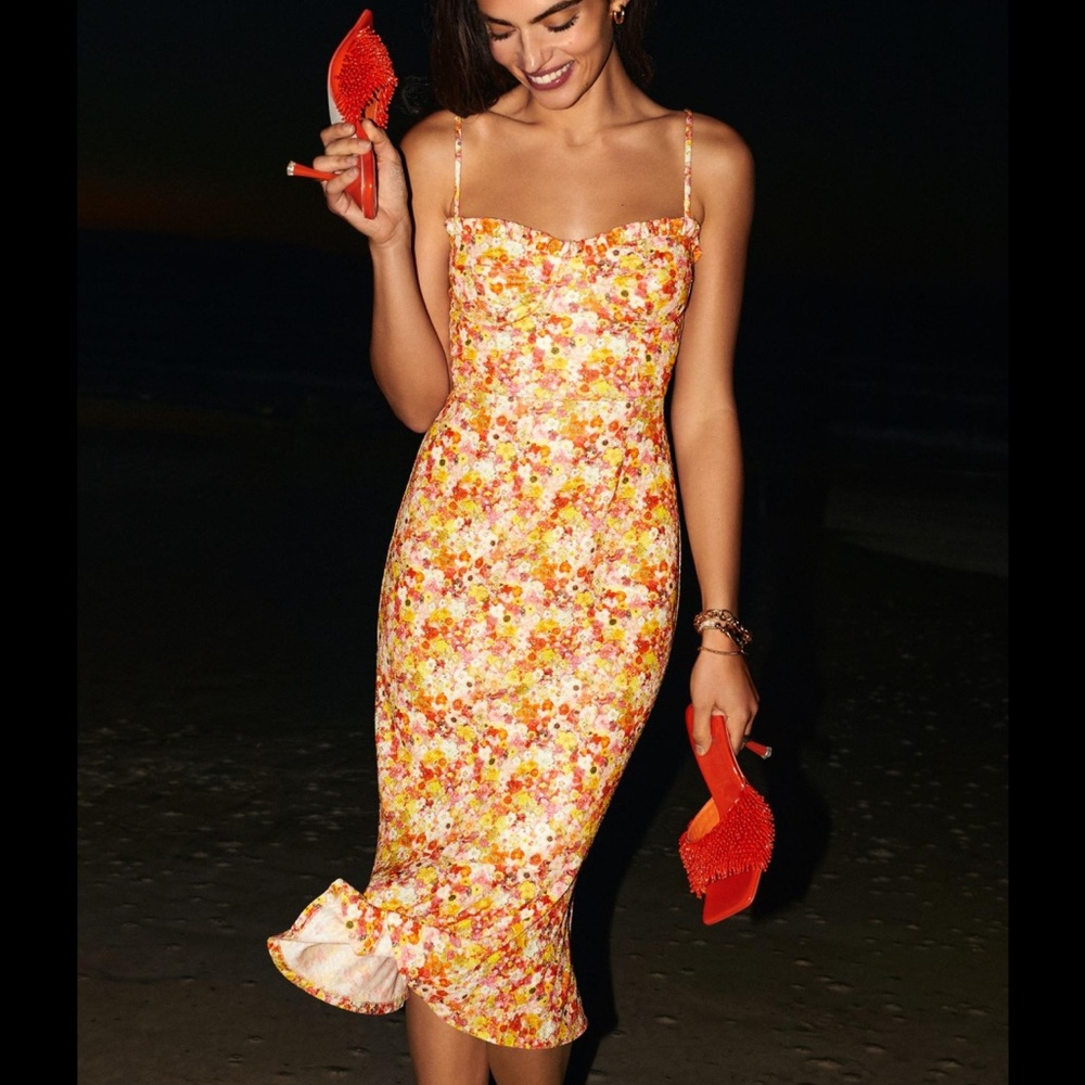 Hutch Sweetheart Midi Dress